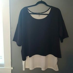 Black/White top
